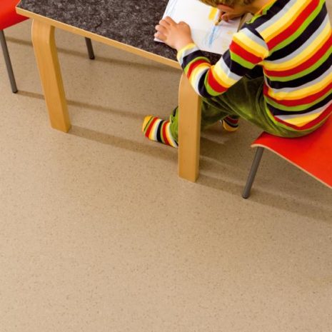 Tarkett Natural iQ 170-223 Tarkett Natural iQ 170-223