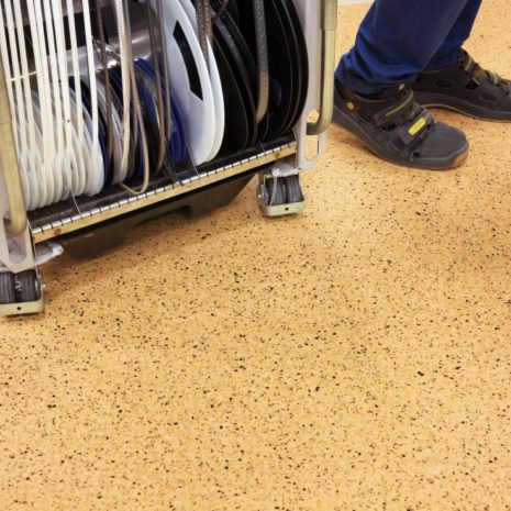 Tarkett Toro SC iQ 100-2557 Tarkett Toro SC iQ 100-2557